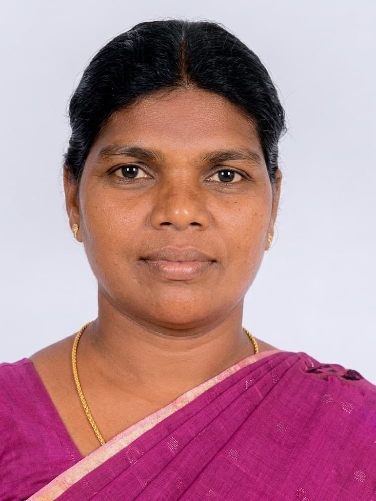 Lakshmi Namala — Indian Housemaid available for hire in UAE through Tadbeer center