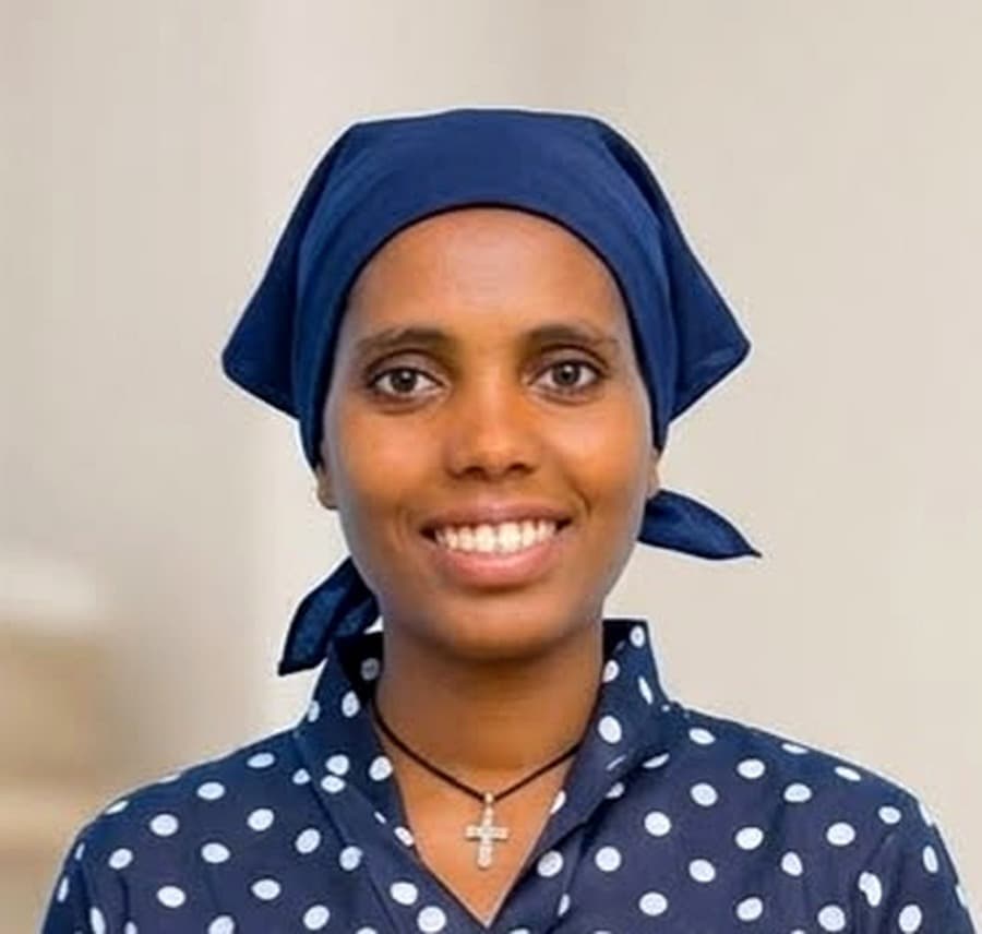 Yeniewub Yigzaw Dagnachew — Ethiopian Housemaid / Baby Carer available for hire in UAE through Tadbeer center